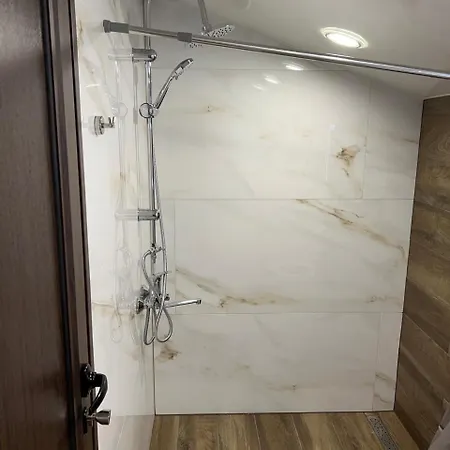 Къща за гости Sg-brothers Обзор