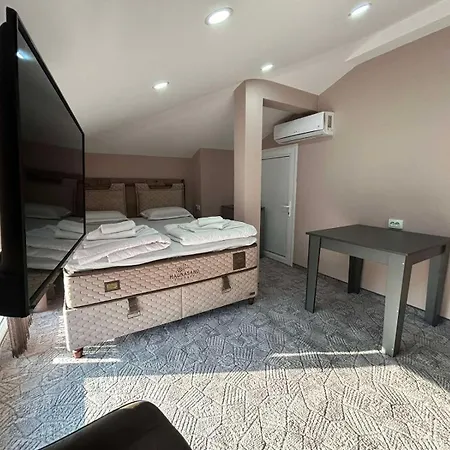 Къща за гости Sg-brothers 3*